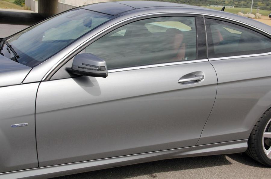  Mercedes-Benz C-Class Coupe 2012 года  (фото 45 из 99)